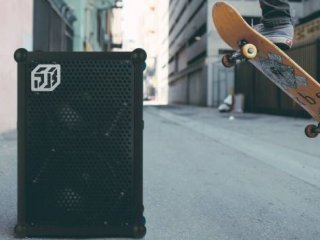 Lidt go' musik gr alle mennesker glade...